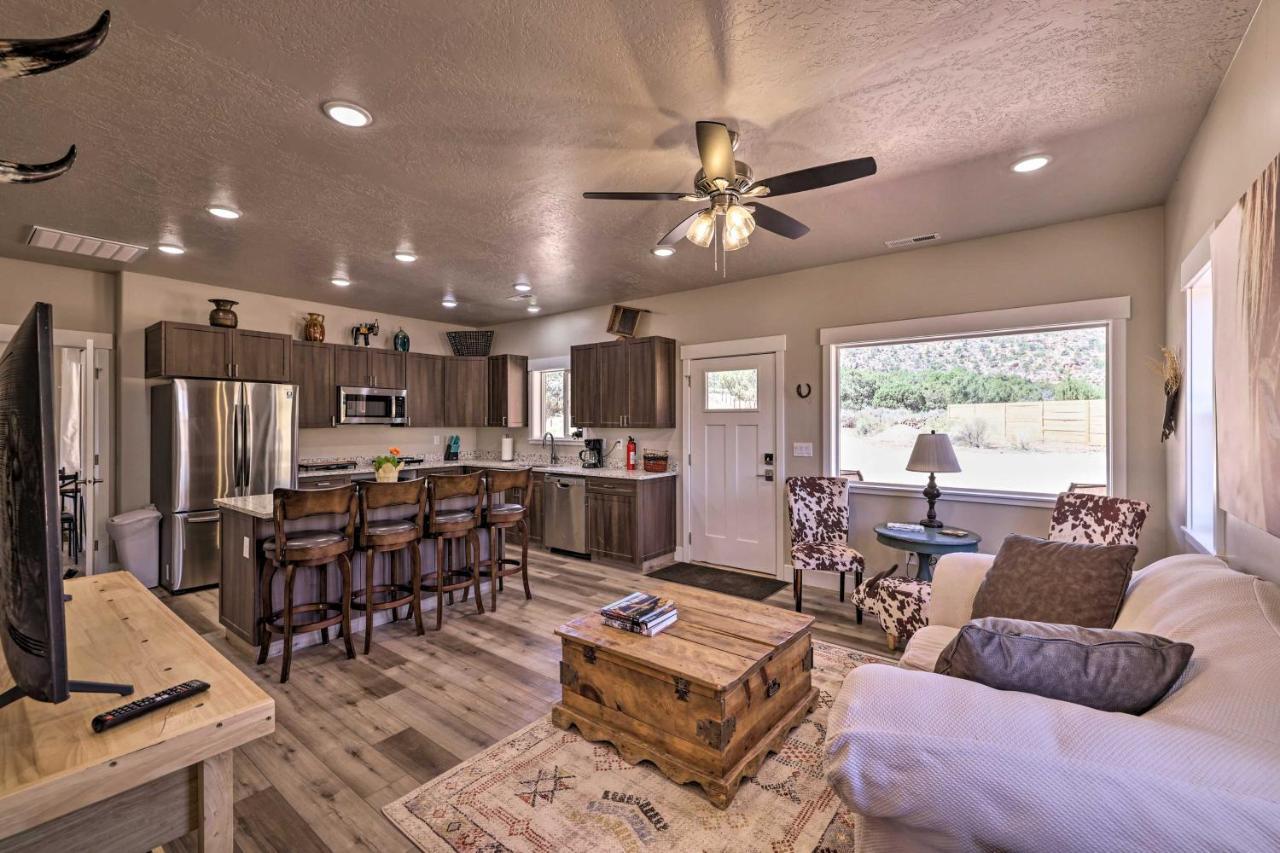 Quiet Kanab Home With Panoramic Views And Porch! Экстерьер фото